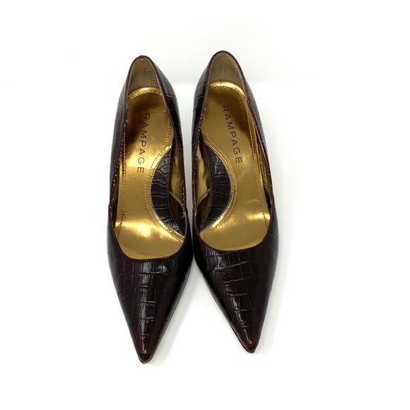 Rampage Faux Alligator Pump - Picture 2 of 5